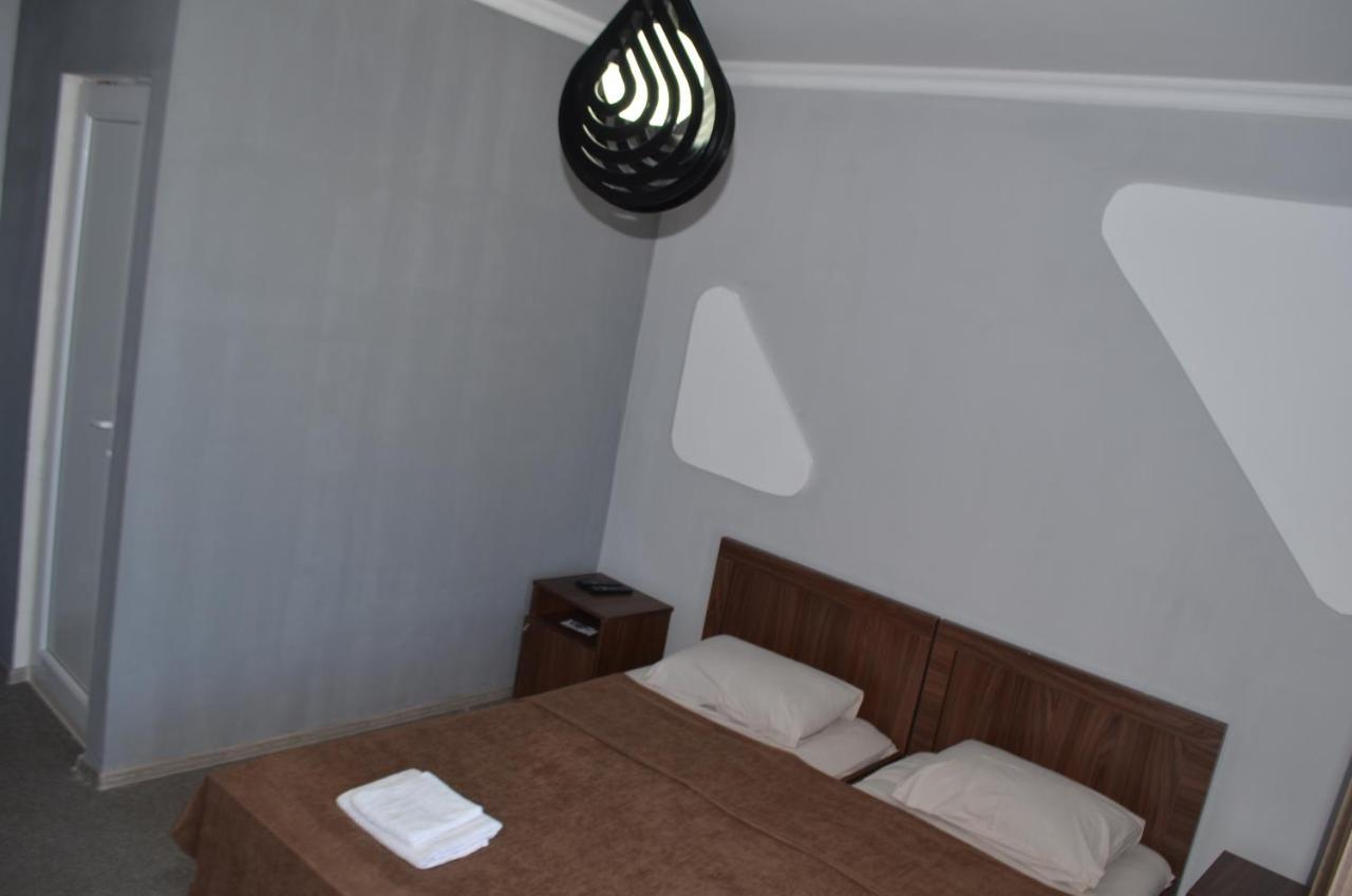 Tamazi Hotel Kobuleti Ngoại thất bức ảnh