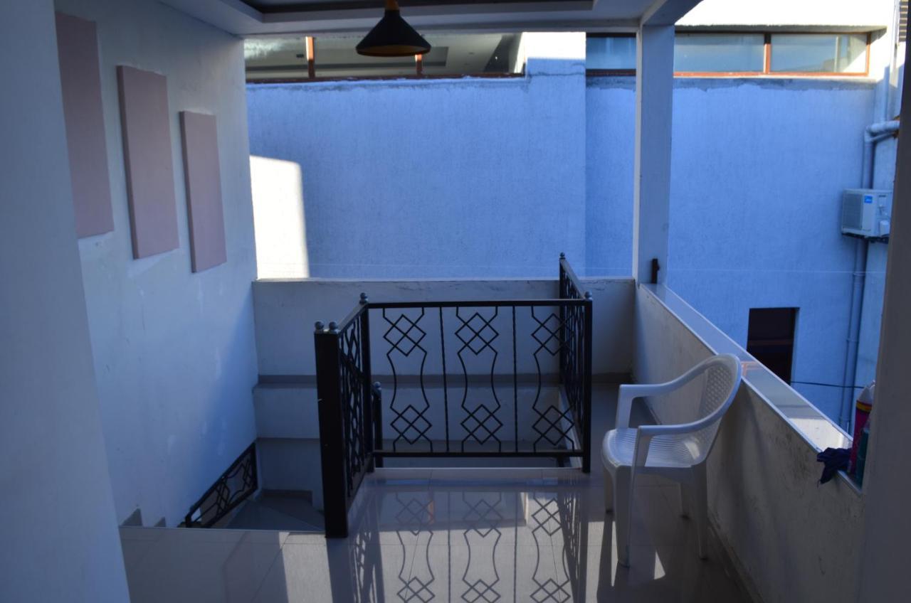 Tamazi Hotel Kobuleti Ngoại thất bức ảnh